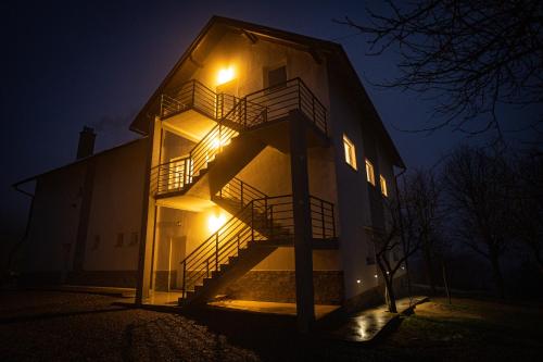 Soriso Gorici in 古特里維