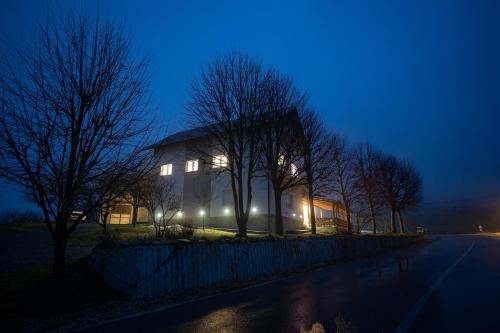 Soriso Gorici in 古特里維