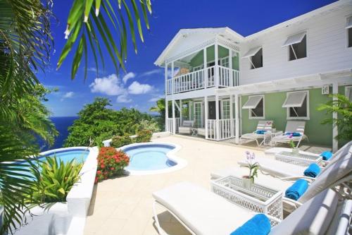 Beautiful cliffside 3 bedroom villa - Saline Reef villa