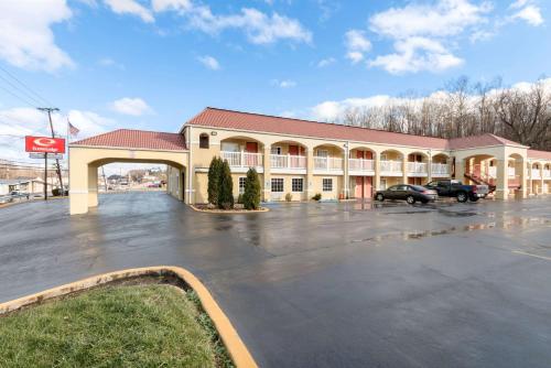 Econo Lodge Huntington - Barboursville University Area in Huntington, USA
