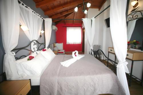 Coralli Rooms & Restaurant 5