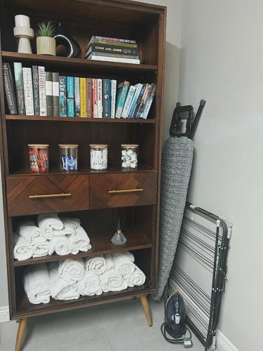 Wellesley Guest Accommodation - image 9