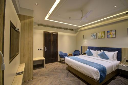 Double or twin room, superior