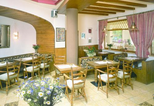 Hotel Kinnen – Berdorf, MO