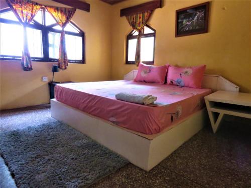 Rent your own private beach bungalow photo 3