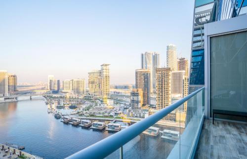 New Arabian Apartment JOne Tower Business Bay 2 BR, Dubaï (photo 2)