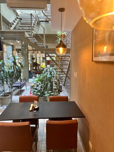 Hotel Everest – Cordoba, IA
