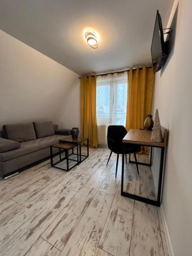 Ostoya Twoya Ostoya Twoya