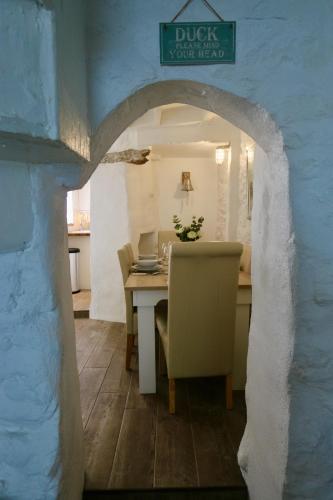 Drift Cottage - Fishermans Cottage Brixham harbour