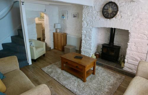 Drift Cottage - Fishermans Cottage Brixham harbour