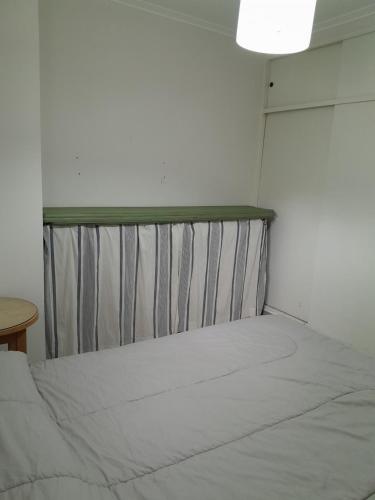 One-Bedroom Apartment image 2