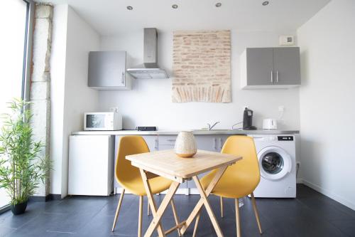 Appartement T2 au centre de Bourg en Bresse - Location saisonnière - Bourg-en-Bresse