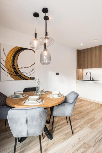 Kitchen, Horem Dolem Apartman in Cerny Dul