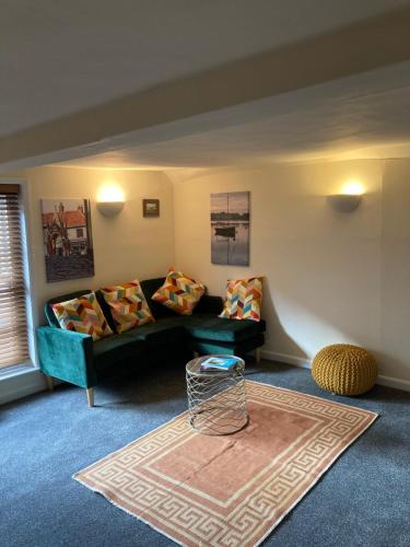 Picture of Charming Holiday Apartment In Central Woodbridge