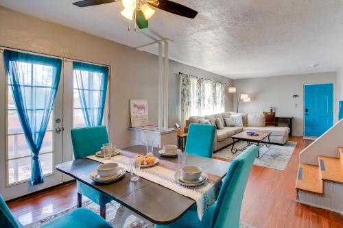 Albuquerque Oasis with Patio, Deck and Gas Grill! in Albuquerque, USA