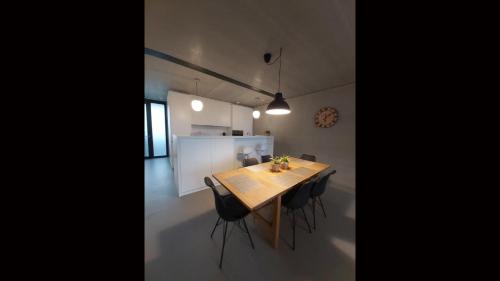 Seadmed, Ludovic - 3 bedroom apartment in Essen