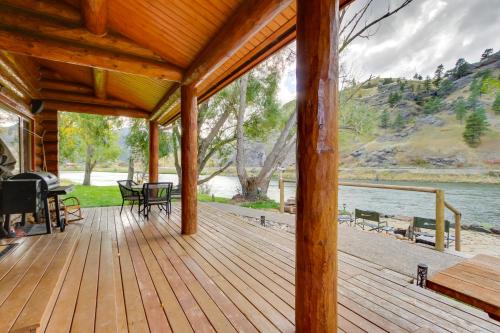 River Front Ranch Montana Retreat Fishing Haven