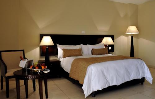 Deluxe Double Room image 1