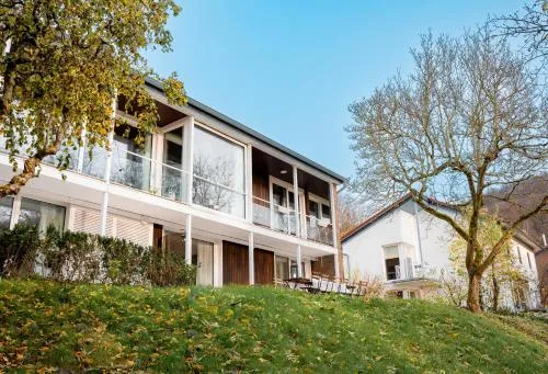 Villa Plesse - exklusiv und geräumig wohnen nahe Göttingen in Bovenden, Deutschland