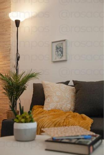 RA - Stylish city loft - Walk to the best of Valencia, Valencia (photo 2)