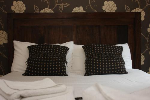 The Townhouse Hotel - image 9