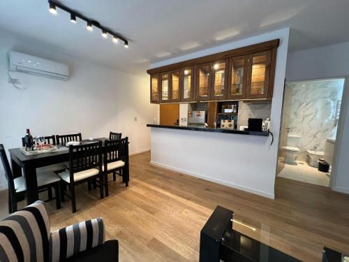 DEPARTAMENTO ENTERO CON SERVICIOS excelente, Buenos Aires
