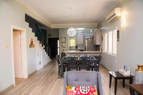 ห้องครัว, MARIBELLA@CRYSTAL COVE OCHO RIOS in โคโคนัทโกรฟ