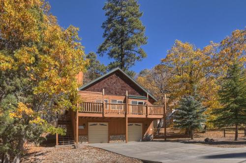 151 - Cabin at Bear Mountain in Big Bear Lake, USA