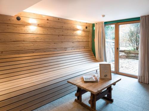 AlpenLuxus' BIKE SUITE in the SportLodge with natural pool, whirlpool & sauna