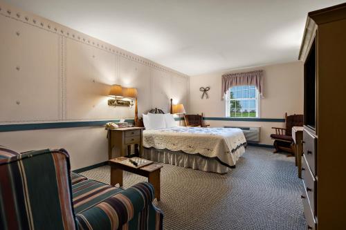 Country Living Inn