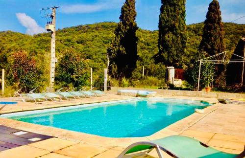 Domaine de Gourgounet Gite de groupe 25 couchages avec piscine privative - Location saisonnière - Villefloure
