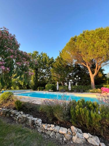 Gite de Claire Fontaine avec vue sur Monflanquin