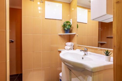 Feel Home at the heart of the City - image 6