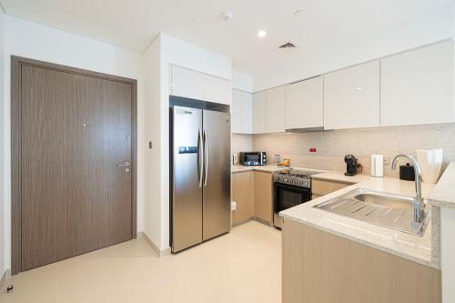 SmartStay at Burj Royale - Full Burj Khalifa View - Brand New Luxury Apartments - image 7