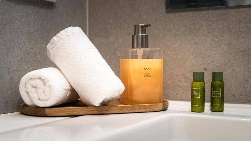 Bathroom, KULA Comfort Rooms in St. Andra