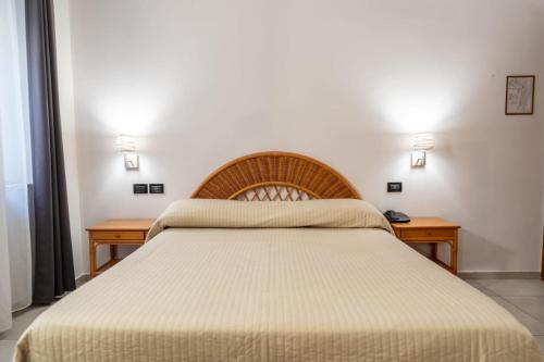 Hotel Corallo Room Type - Standard Double Room Hotel Corallo Room Type - Standard Double Room