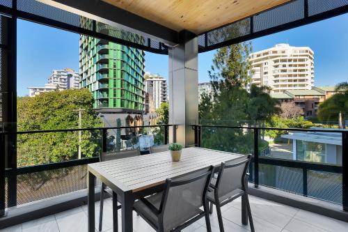 The Monterey Apartments by Urban Rest