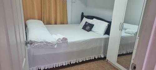 Three-Bedroom Chalet room in Home Away Comfort stay