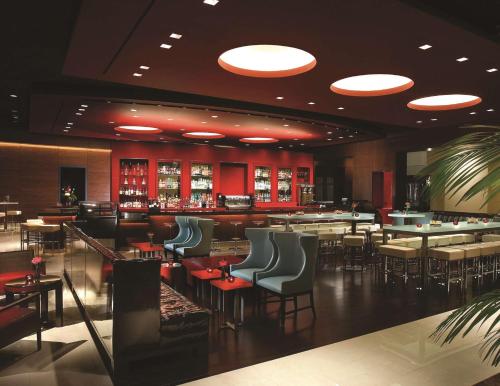 Hilton Anatole Dallas - image 5