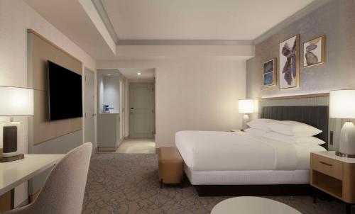 room detail thumbnail 1