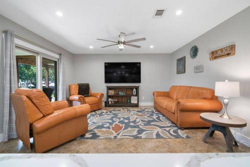 Lake LBJ Waterfront Condo in Kingsland, USA