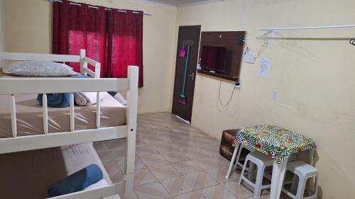 1 double bed, 1 twin bed, 1 bunk bed