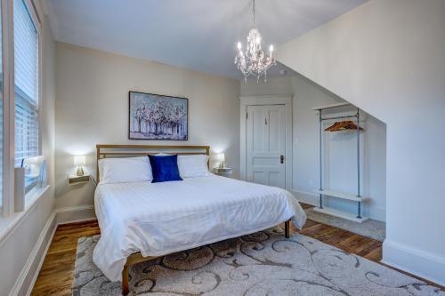 . Cozy Winter Getaway The Stay Awhile Suite