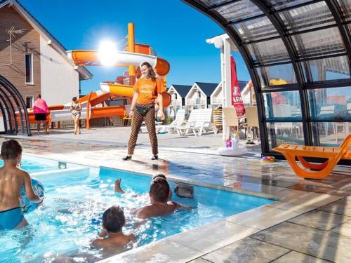 Comfortable holiday homes swimming pool, Sarbinowo Comfortable holiday homes swimming pool, Sarbinowo