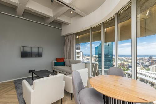 Dotări, One Thibault Hotel by ITC Hospitality in Cape Town