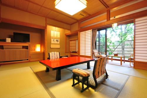 Japanese-Style Room (16+3 Tatami)【橘】 