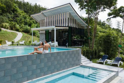 Magical Mountain View Resort - 수영장