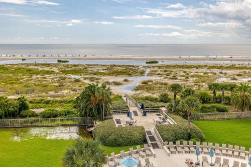 Beach Club # 119 - image 2