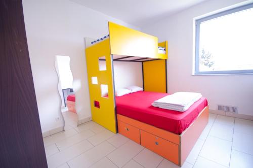 Triple Room with Shared Bathroom