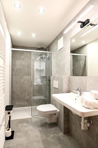Apartment image 4